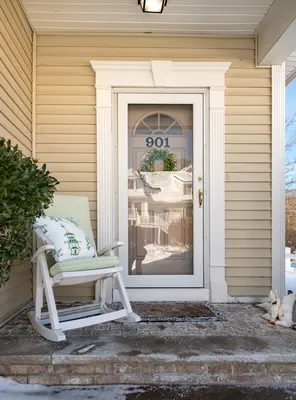 Property Slideshow image 3 of 42 | 901 alyssa dr # 901, Groveland, MA, 01834