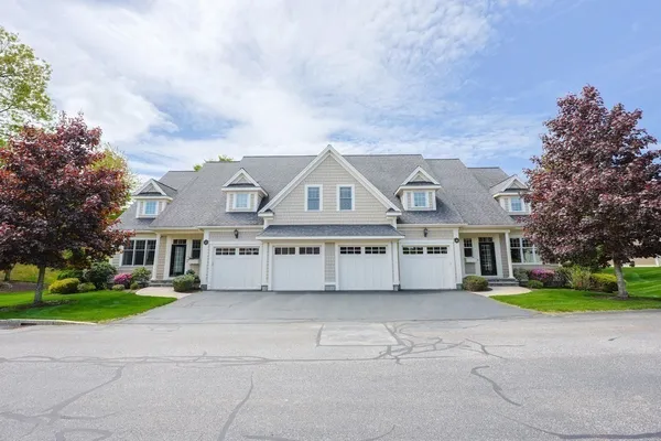 Property Slideshow image 2 of 40 | 40 adams farm rd 40, Shrewsbury, MA, 01545