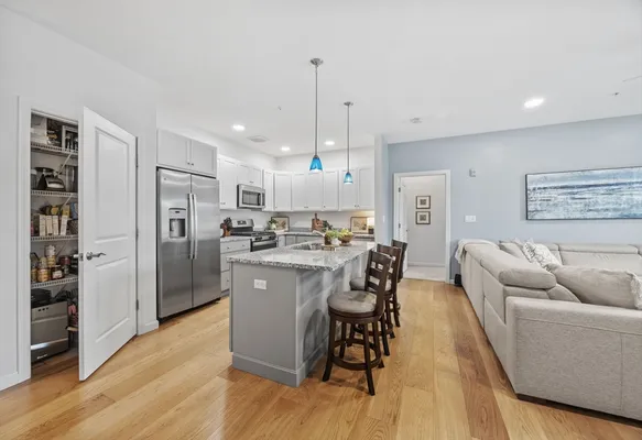 Property Slideshow image 3 of 35 | 1 mariners way unit 204, Plymouth, MA, 02360