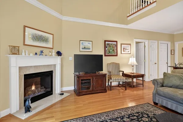 Property Slideshow image 2 of 36 | 20 glacier way 20, Holliston, MA, 01746