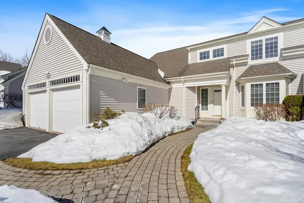 Property Slideshow image 2 of 36 | 14 gilmore farm rd 14, Westborough, MA, 01581