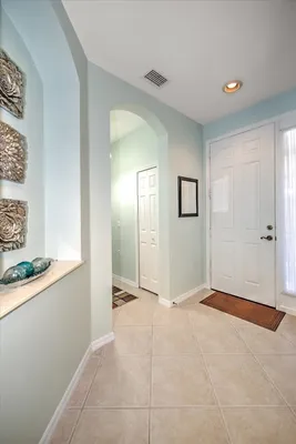Property Slideshow image 3 of 36 | 10577 avila cir, Fort Myers, FL, 33913