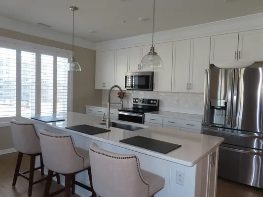 Property Slideshow image 3 of 37 | 280 martins 306, North Reading, MA, 01864