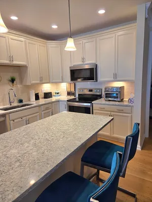 Property Slideshow image 3 of 33 | 12308 peters farm way 308, Westborough, MA, 01581