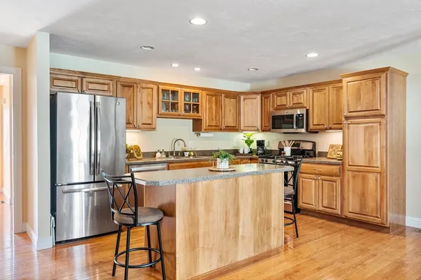 Property Slideshow image 2 of 20 | 44 angell brook dr 44, West Boylston, MA, 01583