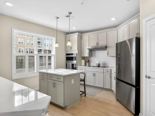 Property Slideshow image 2 of 37 | 4 peters farm way 206, Westborough, MA, 01581