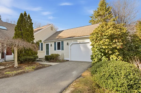 Property Slideshow image 2 of 38 | 72 pine hill blvd 72, Mashpee, MA, 02649