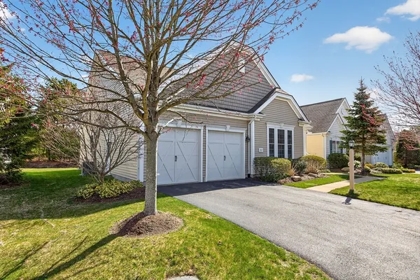 Property Slideshow image 2 of 42 | 22 weathervane, Plymouth, MA, 02360