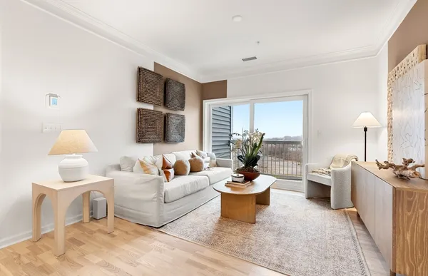 Property Slideshow image 3 of 24 | 5 peters farm way 7112, Westborough, MA, 01581