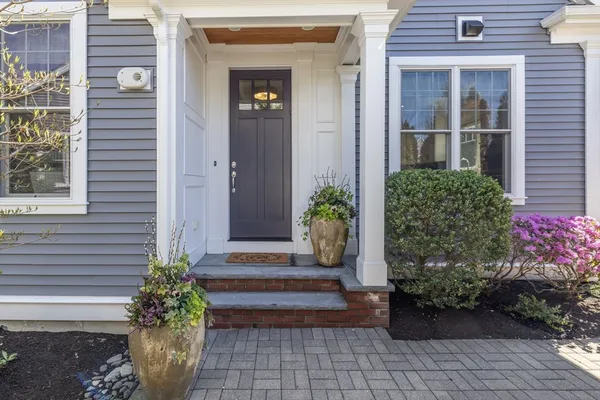 Property Slideshow image 3 of 39 | 6 tanglewood dr 6, Framingham, MA, 01701