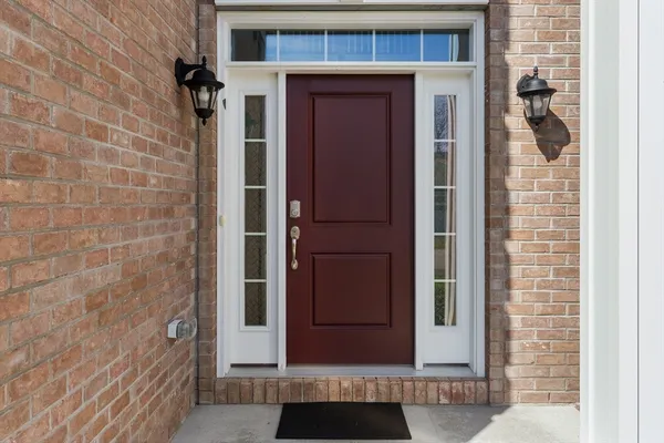 Property Slideshow image 3 of 42 | 23 sequoia dr 23, Methuen, MA, 01844