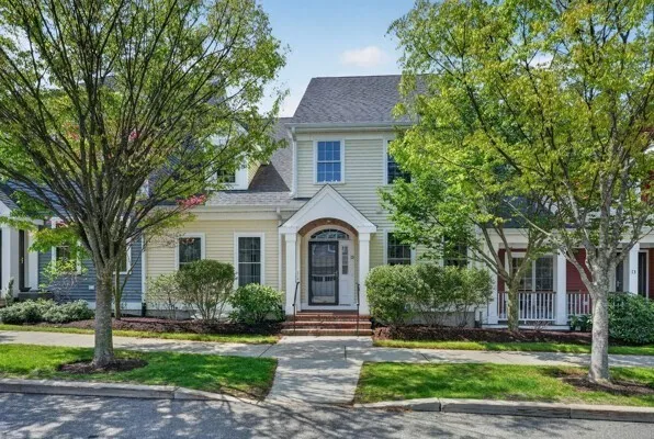 Property Slideshow image 2 of 41 | 15 hastings st 15, Hudson, MA, 01749