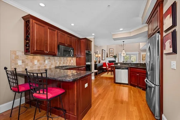 Property Slideshow image 3 of 41 | 29 lydias way 29, Northborough, MA, 01532