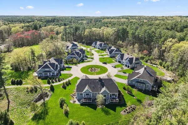 Property Slideshow image 3 of 23 | 16 garrison way 16, Carlisle, MA, 01741