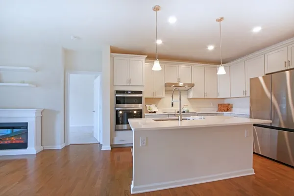 Property Slideshow image 2 of 42 | 260 martins lndg 508, North Reading, MA, 01864
