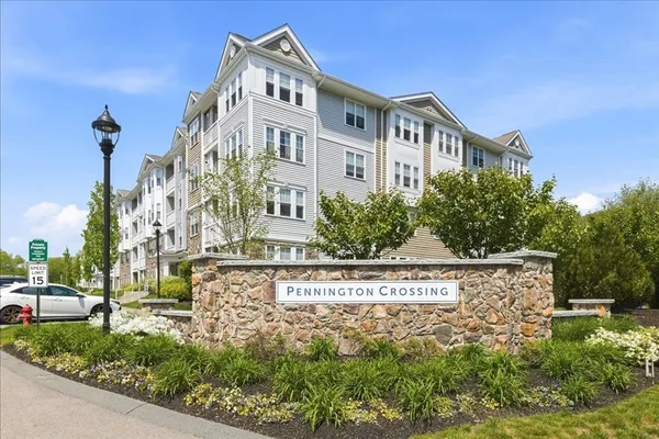 Property Slideshow image 2 of 36 | 2301 pennington dr 2301, Walpole, MA, 02081