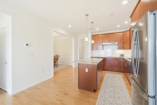 Property Slideshow image 3 of 38 | 4311 peters farm way 311, Westborough, MA, 01581