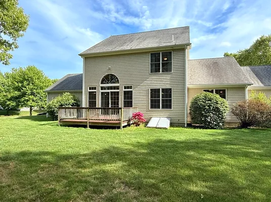 Property Slideshow image 3 of 42 | 3 harborlight cir 3, Plymouth, MA, 02360