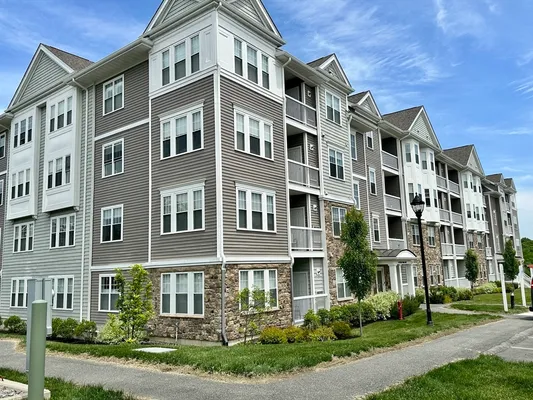 Property Slideshow image 2 of 35 | 3405 peters farm way 3405, Westborough, MA, 01581