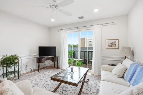 Property Slideshow image 3 of 33 | 45 plaza way 208, Plymouth, MA, 02360