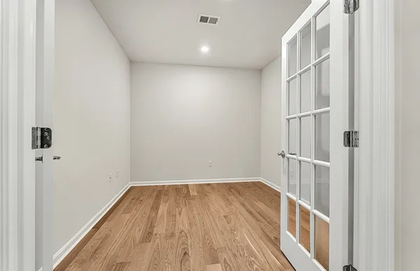 Property Slideshow image 2 of 41 | 5 peters farm way 311, Westborough, MA, 01581