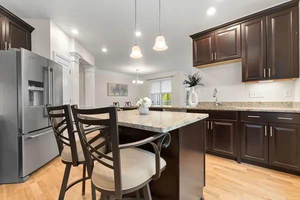 Property Slideshow image 3 of 38 | 220 martins lndg 107, North Reading, MA, 01864
