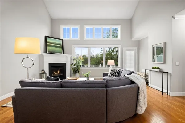 Property Slideshow image 2 of 40 | 8 lydia's way 8, Northborough, MA, 01532