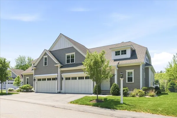 Property Slideshow image 2 of 42 | 51 fillmore ln 51, Walpole, MA, 02081