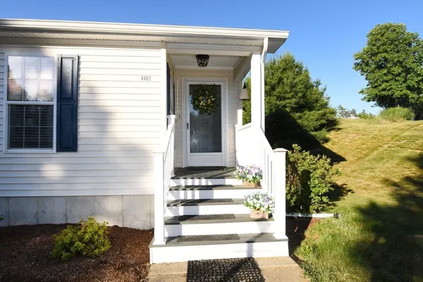 Property Slideshow image 2 of 39 | 4402 pheasant ln, Middleboro, MA, 02346