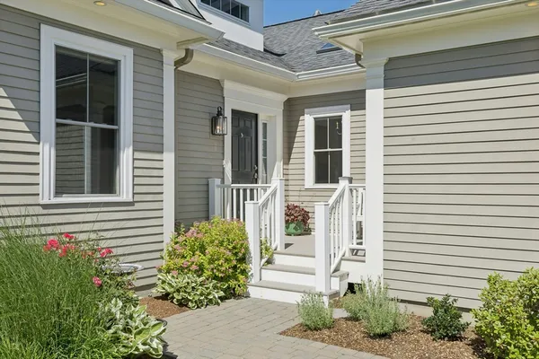 Property Slideshow image 3 of 42 | 14 lydias way 14, Northborough, MA, 01532