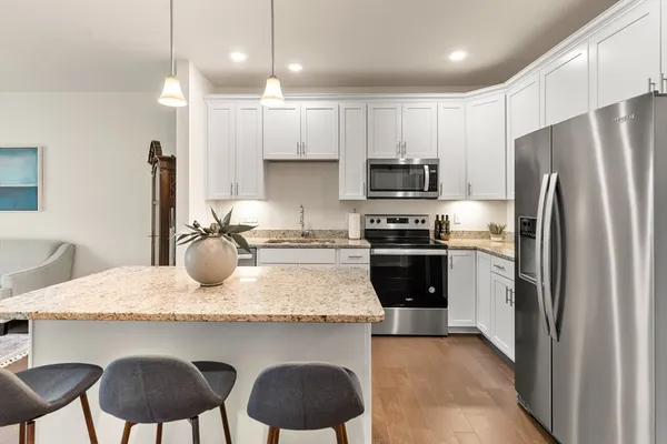 Property Slideshow image 2 of 24 | 230 martin's lndg 108, North Reading, MA, 01864