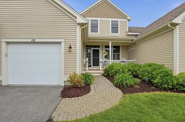 Property Slideshow image 2 of 31 | 108 grey hawk dr 108, Mashpee, MA, 02649