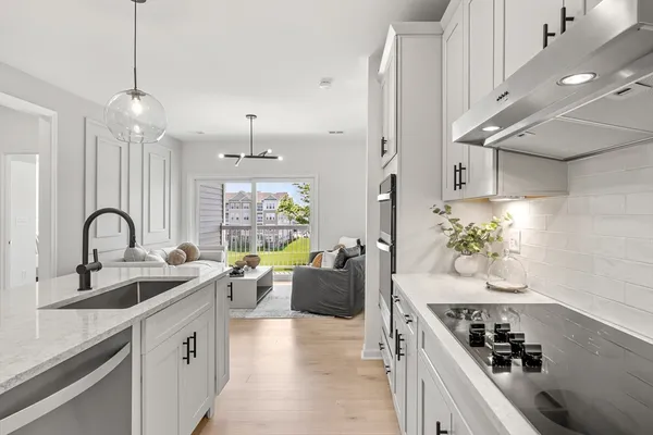 Property Slideshow image 3 of 27 | 30 coppersmith way 410, Canton, MA, 02021