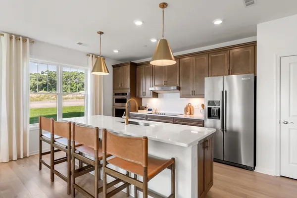 Property Slideshow image 2 of 36 | 320 martins lndg 412, North Reading, MA, 01864