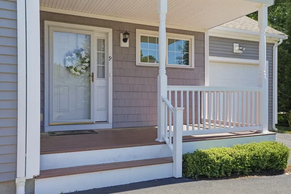 Property Slideshow image 2 of 42 | 9 liberty dr 9, Pembroke, MA, 02359