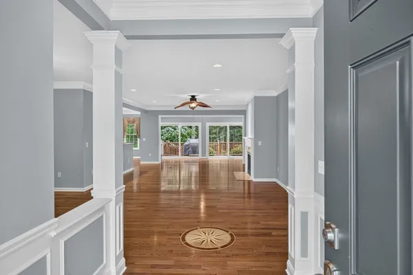 Property Slideshow image 2 of 42 | 7 shinglewood, Plymouth, MA, 02360