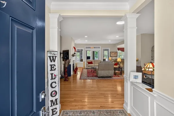 Property Slideshow image 2 of 40 | 28 cottage cv, Plymouth, MA, 02360