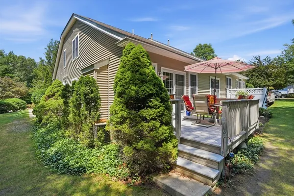 Property Slideshow image 3 of 42 | 7 madison reach, Plymouth, MA, 02360