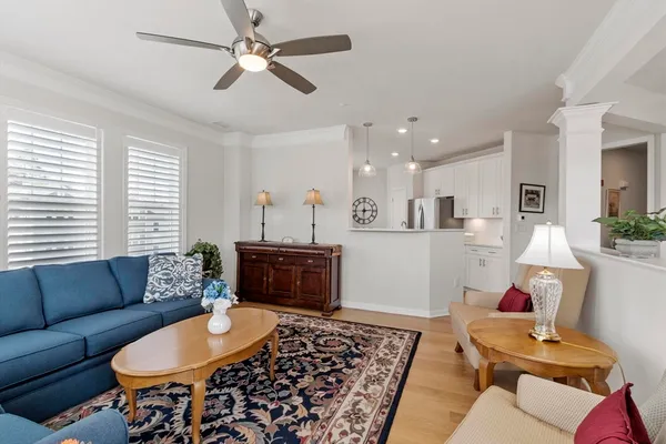 Property Slideshow image 2 of 32 | 6 overlook dr 305, Andover, MA, 01810