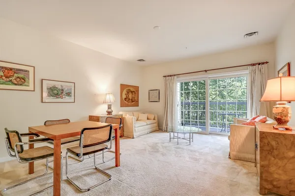 Property Slideshow image 3 of 29 | 36 abigail way 1009, Reading, MA, 01867