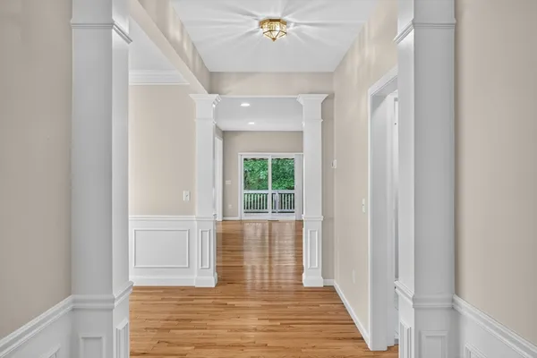 Property Slideshow image 3 of 42 | 39 cottage cv, Plymouth, MA, 02360