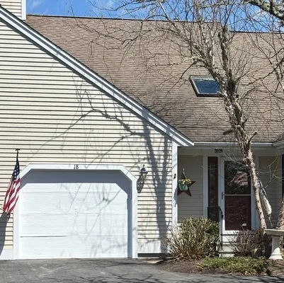 Property Slideshow image 2 of 42 | 18 bonwood dr 402, Mashpee, MA, 02649