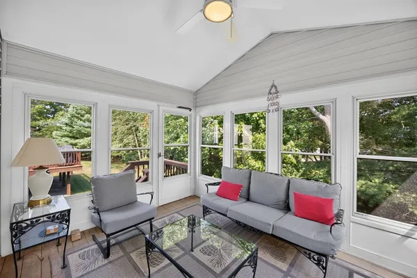 Property Slideshow image 2 of 40 | 6 clam pudding, Plymouth, MA, 02360