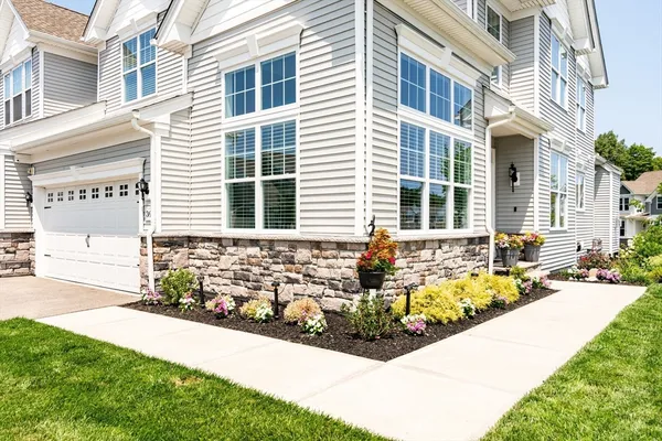 Property Slideshow image 2 of 42 | 36 phoebe st 36, Methuen, MA, 01844