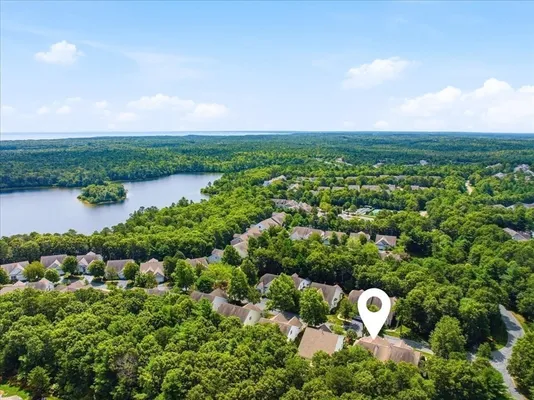 Property Slideshow image 2 of 38 | 6 champlain cir, Plymouth, MA, 02360