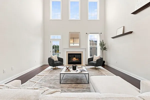 Property Slideshow image 2 of 42 | 40 phoebe st 101, Methuen, MA, 01844