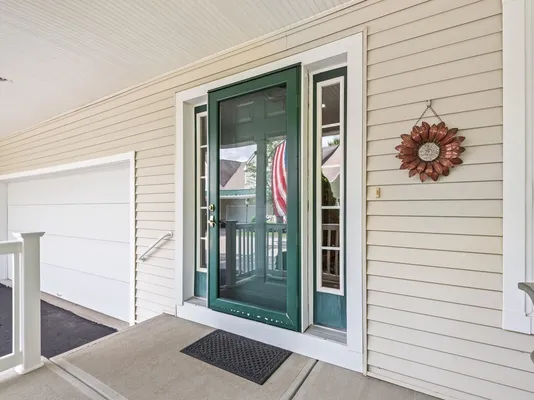 Property Slideshow image 3 of 42 | 148 fireside ln 148, Holden, MA, 01520