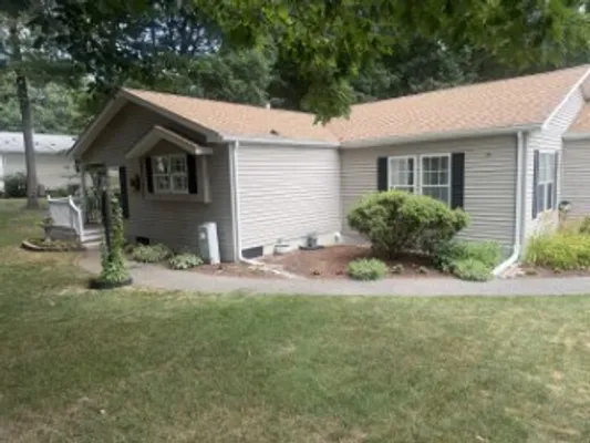 Property Slideshow image 2 of 29 | 307 blueberry cir, Middleboro, MA, 02346