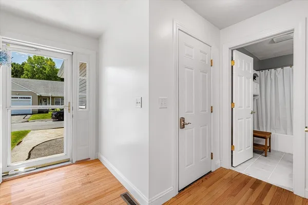 Property Slideshow image 2 of 33 | 10 angell brook dr 10, West Boylston, MA, 01583