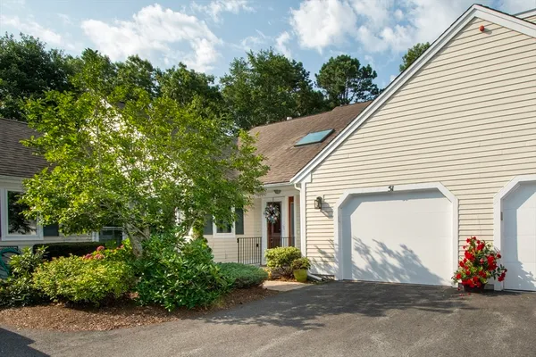 Property Slideshow image 2 of 42 | 51 portside dr 51, Mashpee, MA, 02649